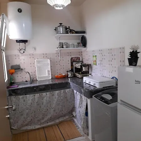 Beau Et Propre Appartement De Famille Dans Un Immeuble Calme Et Familiale A Bab Sebta فنيدك المظهر الخارجي الصورة