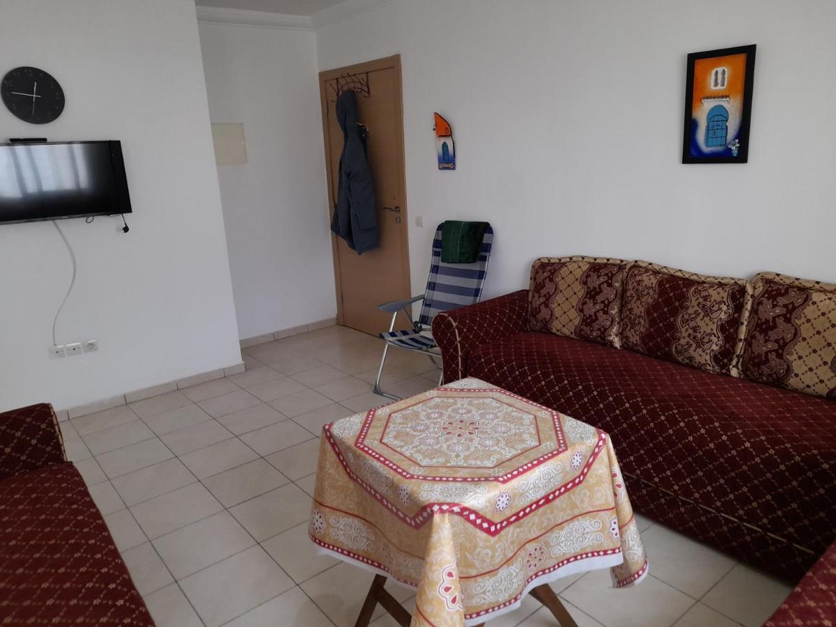 Apartment Beau Et Propre De Famille Dans Un Immeuble Calme Et Familiale A Bab Sebta